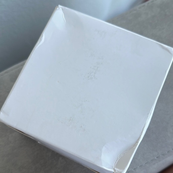 Elegant Jewelry Organizer Box - Cream - Picture 5 of 6